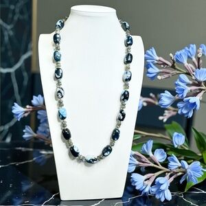 ARTISAN Fire Crackle Agate and Labradorite Gemstone Necklace